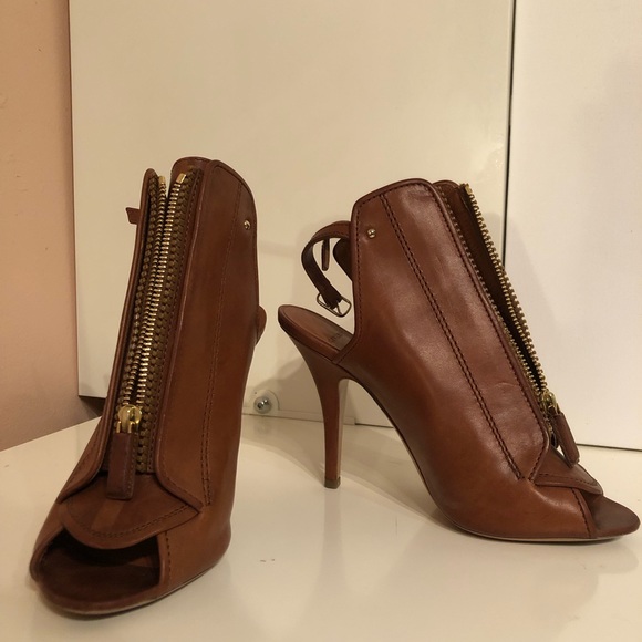 GIVENCHY Peep Toe Zip Front Leather Ankle Boot Gladiator Sandal Cognac, 37.5 - Picture 4 of 10